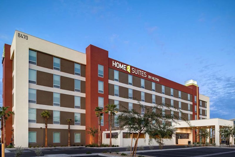 Home2 Suites by Hilton – I-215 Curve in Las Vegas near Worre Studios